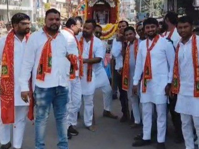 पाली :संचियाय माता की बग्गी के साथ निकाली यात्रा, पूरे रास्ते झूमे भक्त पाली :संचियाय माता की बग्गी के साथ निकाली यात्रा, पूरे रास्ते झूमे भक्त