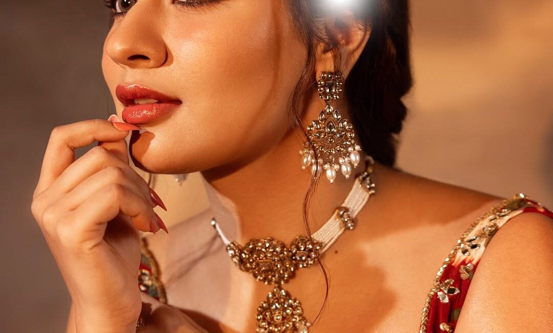 गरबा नाइट के लिए परफेक्ट हैं अवनीत कौर के ये लुक गरबा नाइट के लिए परफेक्ट हैं अवनीत कौर के ये लुक