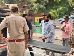 पाली में जहां नया मकान बनाया, वहीं किया सुसाइड:परिवार के सोने के बाद देर रात नई बिल्डिंग में आया,परिजनों को फंदे पर लटका मिला पाली में जहां नया मकान बनाया, वहीं किया सुसाइड:परिवार के सोने के बाद देर रात नई बिल्डिंग में आया,परिजनों को फंदे पर लटका मिला