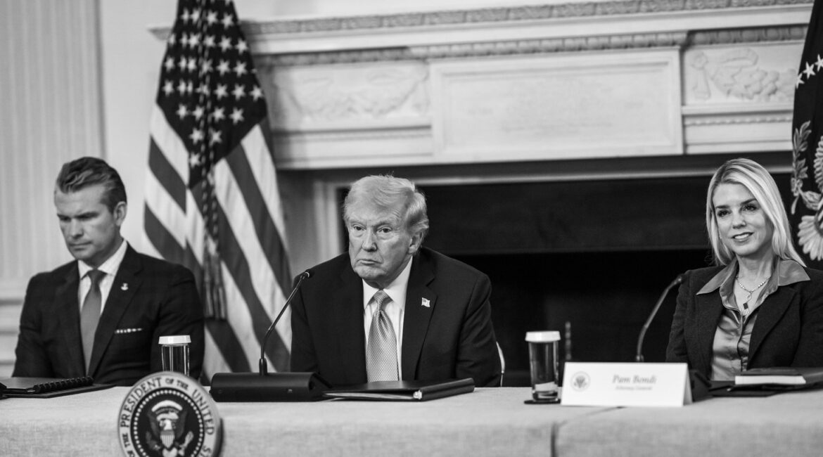 व्हाइट हाउस के नजदीक आतंकी हमले में एक नेशनल गार्ड की मौत, ट्रंप ने जानें अब क्या बोला?