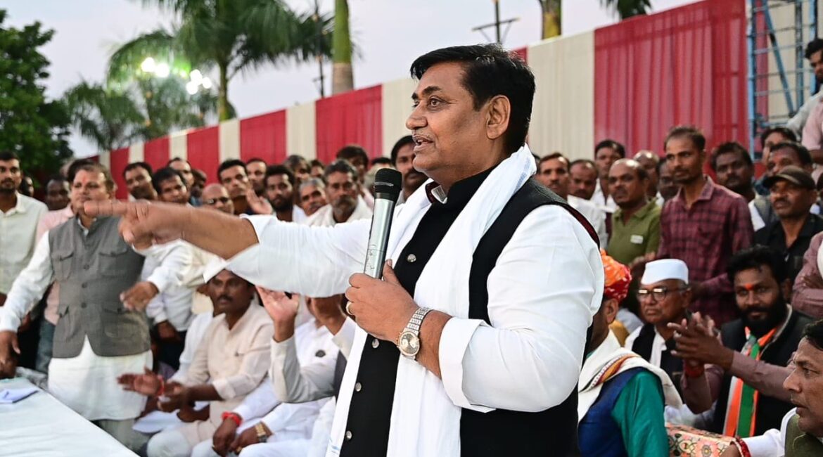 “ब्यूरोक्रेसी चला रही भजनलाल सरकार” डोटासरा बोले- जानबूझकर निकाय चुनाव टाल रही है सरकार