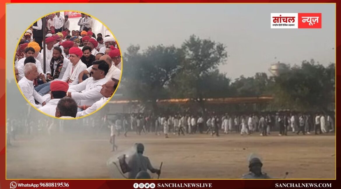 डीएनटी संघर्ष समिति का आंदोलन उग्र: भीड़ ने पुलिस पर किया पथराव, लाठीचार्ज कर खदेड़ा, मची भगदड़