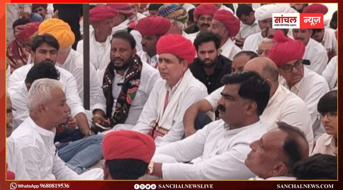 पशुपालक संघ और डीएनटी: महापड़ाव के बाद तनावपूर्ण हुआ माहौल, महापड़ाव के कारण हाईवे सील, यातायात हेमावास रोड पर डायवर्ट