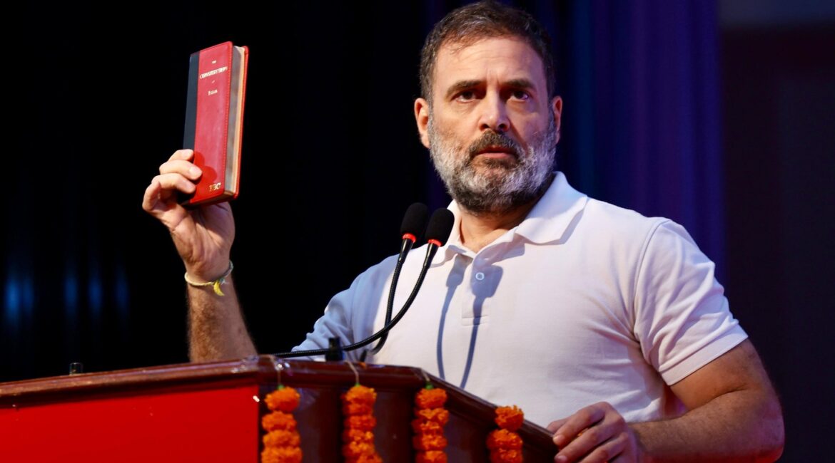 लोकसभा में राहुल गांधी ने भाजपा पर साधा निशाना, कहा- वोट चोरी से बड़ा कोई राष्ट्र विरोधी काम नहीं