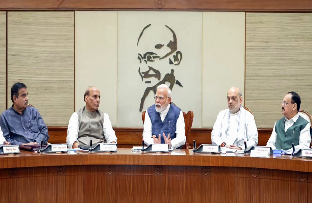 मोदी सरकार के तीन बड़े फैसले, डिजिटल जनगणना, किसानों की भी बल्ले-बल्ले मोदी सरकार के तीन बड़े फैसले, डिजिटल जनगणना, किसानों की भी बल्ले-बल्ले