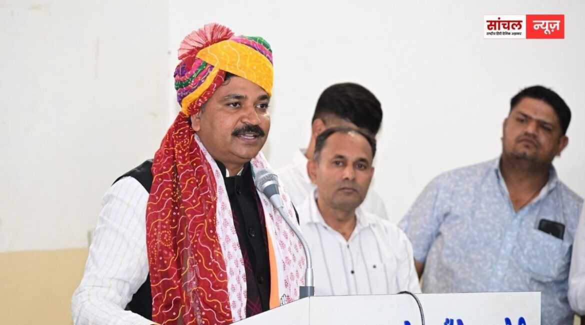 गुमराह कर रही है भाजपा सरकार; कांग्रेस ने अरावली में नए खनन की नहीं दी थी मंज़ूरी- नेता प्रतिपक्ष टीकाराम जूली