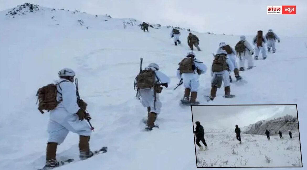 जम्मू-कश्मीर के डोडा-किश्तवाड़ इलाकों में पाकिस्तान के 30 से 35 आतंकवादी छिपे होने के इनपुट, एजेंसियों के अलर्ट के बाद सेना का ऑपरेशन शुरू जम्मू-कश्मीर के डोडा-किश्तवाड़ इलाकों में पाकिस्तान के 30 से 35 आतंकवादी छिपे होने के इनपुट, एजेंसियों के अलर्ट के बाद सेना का ऑपरेशन शुरू