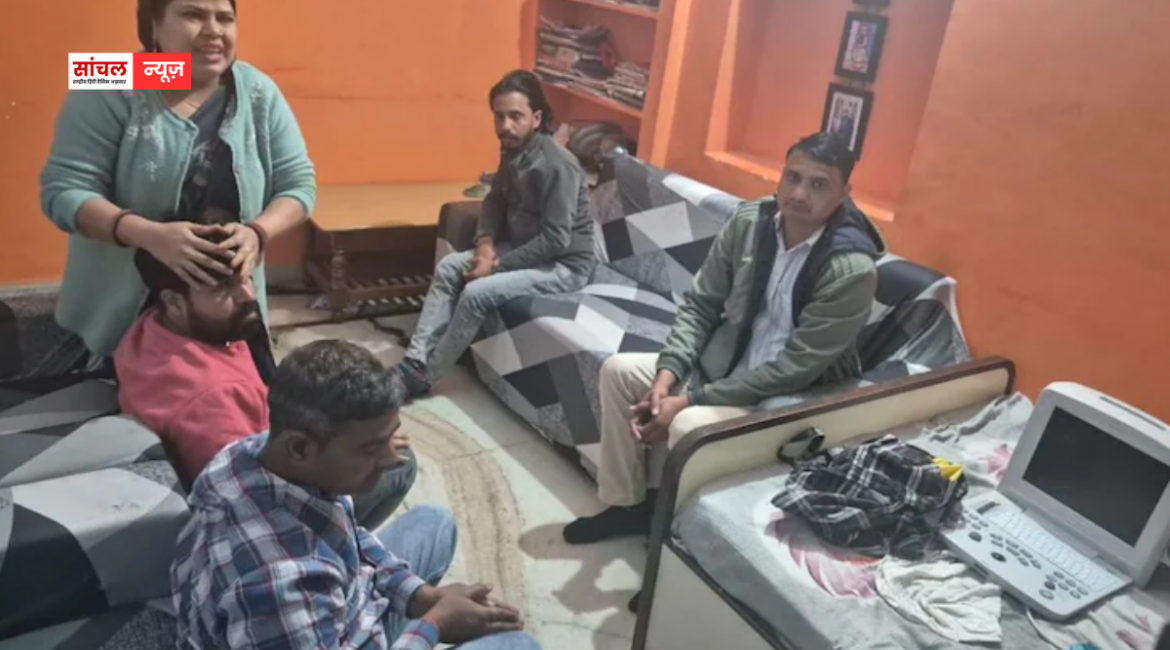 भ्रूण लिंग जांच के रैकेट का भंडाफोड़, महिला बनाकर रचा गया जाल, 6 आरोपी रंगे हाथ गिरफ्तार भ्रूण लिंग जांच के रैकेट का भंडाफोड़, महिला बनाकर रचा गया जाल, 6 आरोपी रंगे हाथ गिरफ्तार