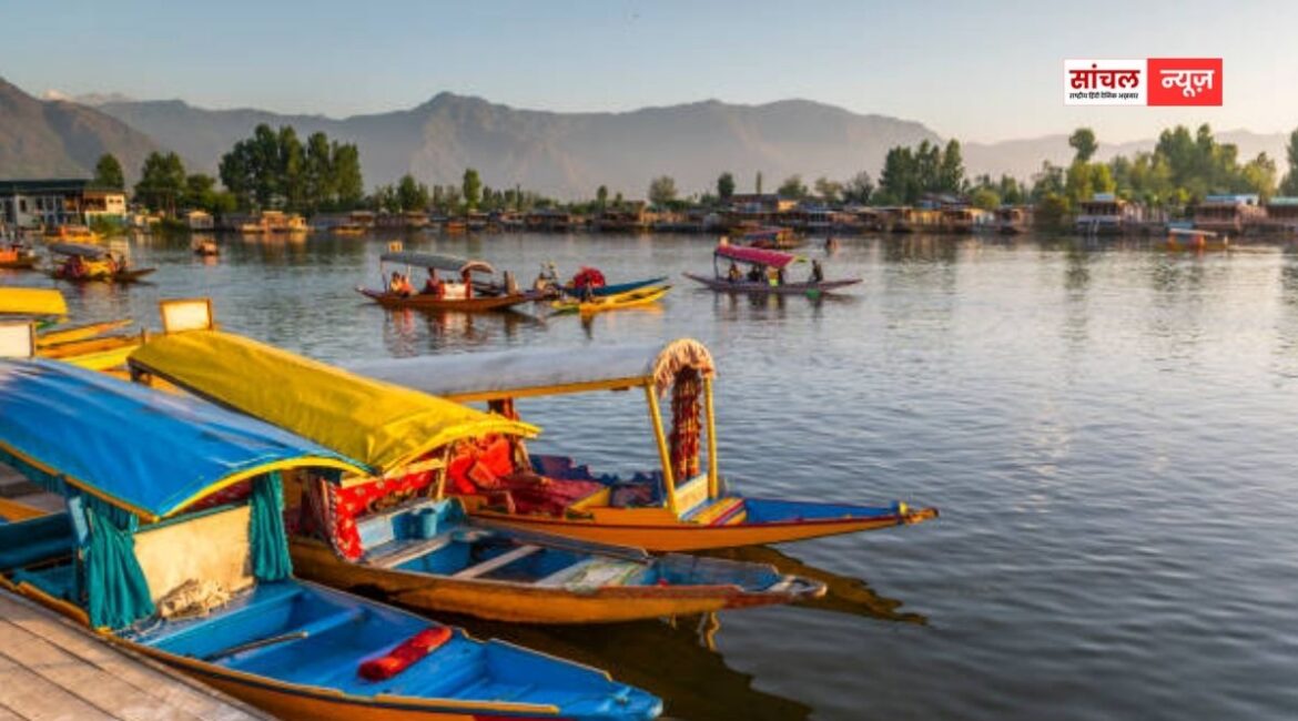 Jammu Kashmir Weather: तीन दिन बर्फबारी के बाद धूप ने दी राहत, कुछ दिन साफ रहेगा मौसम Jammu Kashmir Weather: तीन दिन बर्फबारी के बाद धूप ने दी राहत, कुछ दिन साफ रहेगा मौसम
