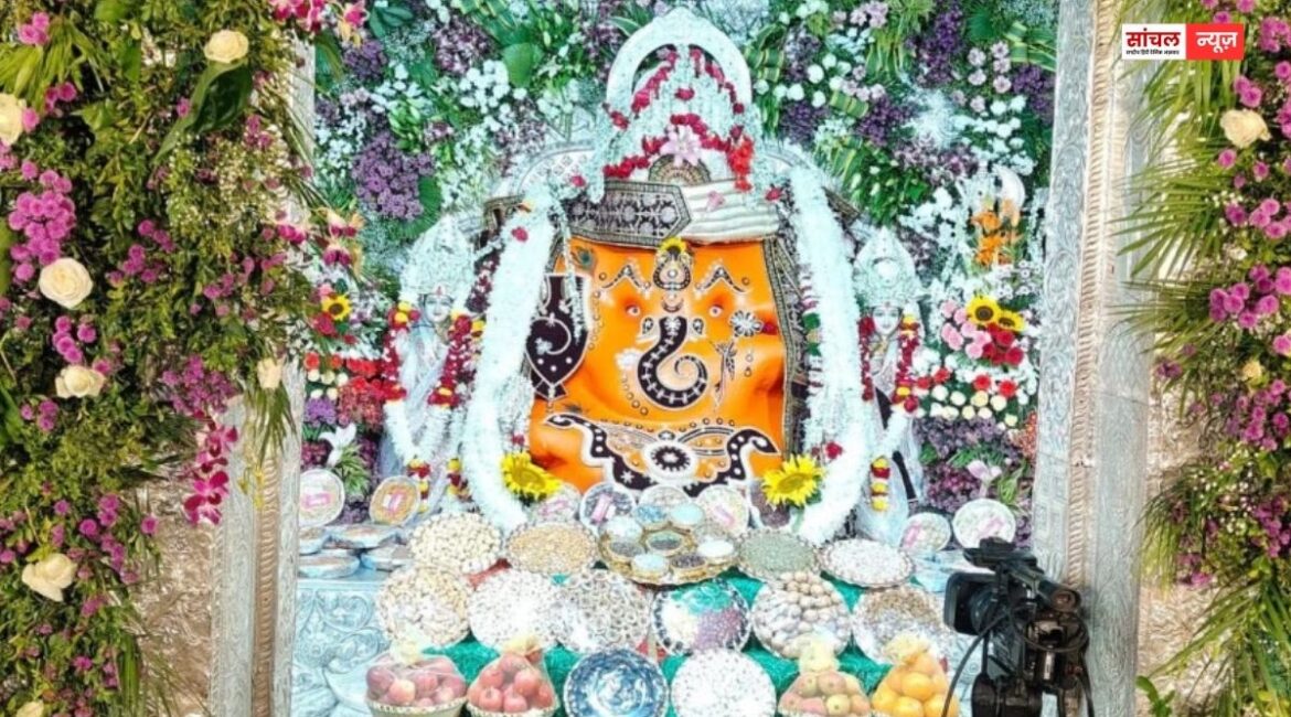 इंदौर शहर में नए साल की शुरुआत आस्था और उत्साह के साथ हुई, मंदिरों में लगी लंबी लाइनें, खजराना मंदिर में रात तक 5 लाख भक्तों के पहुंचने की संभावना