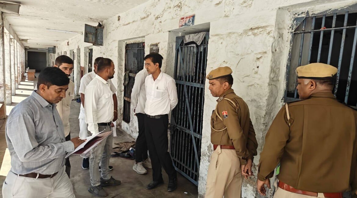 जिला विधिक सेवा प्राधिकरण सचिव भाटी ने जिला कारागृह का किया निरीक्षण