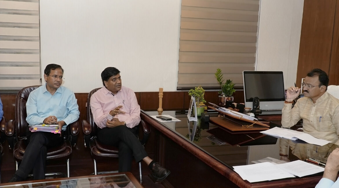 टेक्नोलॉजी के जरिए सड़कें होंगी अधिक सुरक्षित, आमजन को मिलेगा सहज सफर उप मुख्यमंत्री टेक्नोलॉजी के जरिए सड़कें होंगी अधिक सुरक्षित, आमजन को मिलेगा सहज सफर उप मुख्यमंत्री