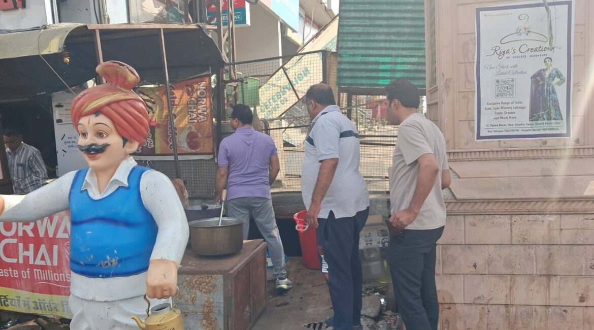 मानसून पूर्व नालों की सफाई व शहर स्वच्छता व्यवस्था का आयुक्त ने किया निरीक्षण, लाखोटिया उद्यान सहित प्रमुख स्थानों का दौरा, सफाई व्यवस्था मजबूत करने के निर्देश मानसून पूर्व नालों की सफाई व शहर स्वच्छता व्यवस्था का आयुक्त ने किया निरीक्षण, लाखोटिया उद्यान सहित प्रमुख स्थानों का दौरा, सफाई व्यवस्था मजबूत करने के निर्देश