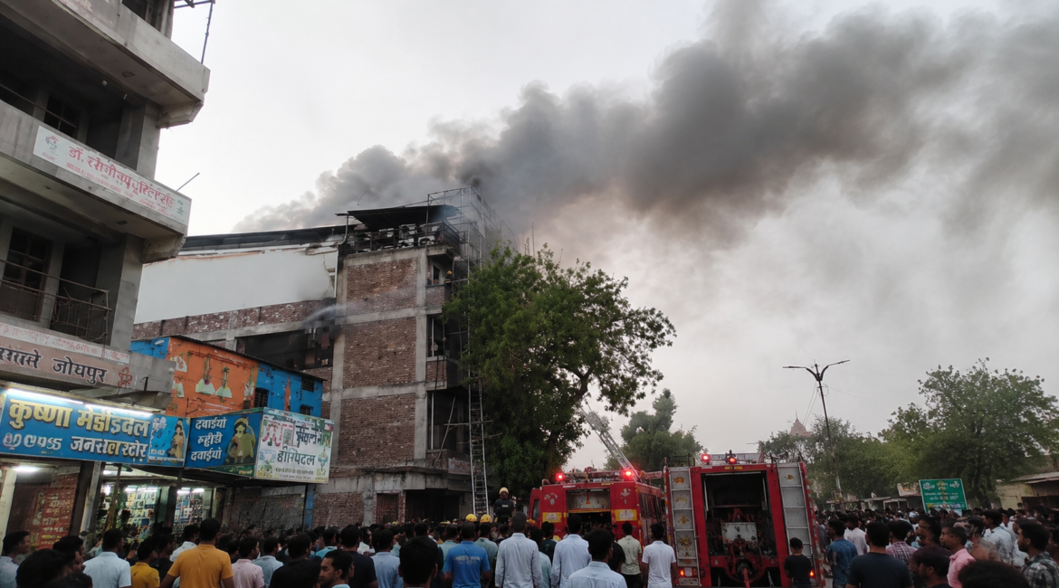 जोधपुर के सोना मेडिहब हॉस्पिटल में लगी आग, 8 मरीजों को सुरक्षित निकाला गया