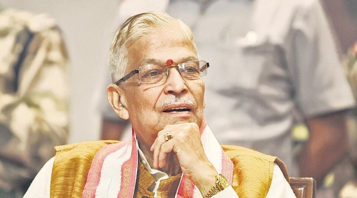 CJP छात्र आंदोलन पर सियासत तेज: डॉ. मुरली मनोहर जोशी ने लाठीचार्ज पर जताई नाराजगी, दिल्ली पुलिस ने एक्शन की खबरों का किया खंडन CJP छात्र आंदोलन पर सियासत तेज: डॉ. मुरली मनोहर जोशी ने लाठीचार्ज पर जताई नाराजगी, दिल्ली पुलिस ने एक्शन की खबरों का किया खंडन